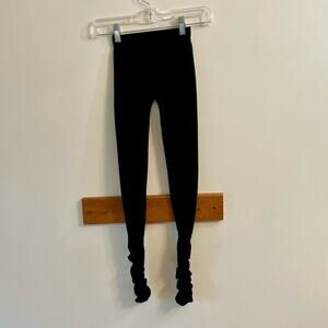 Alice + Olivia Women’s XS Black Nylon Leggings with Scrunched Ruching at Ankle